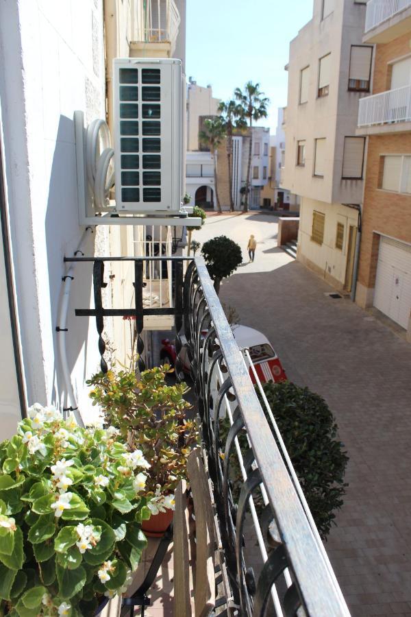Apt Ideal Para Familias Cerca Del Mar L'Ampolla Esterno foto